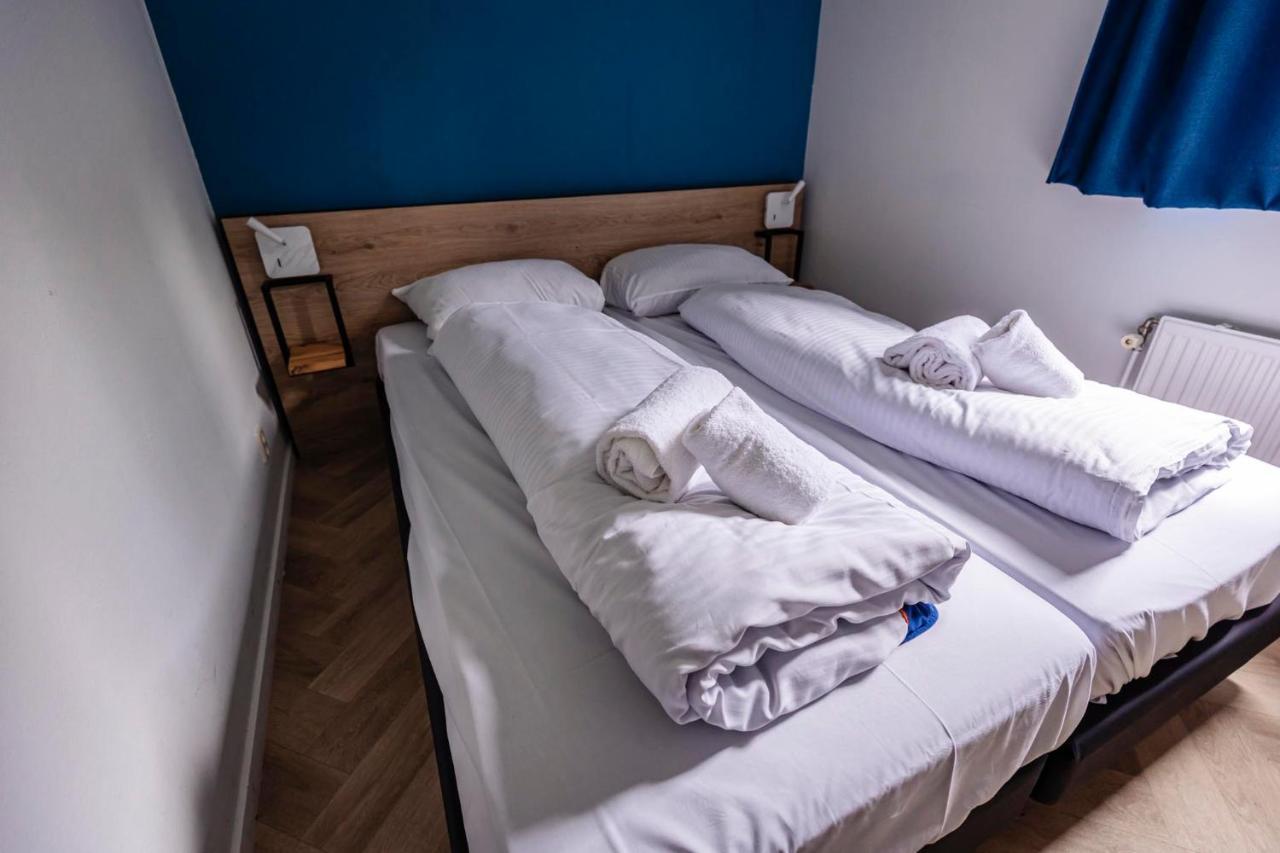 Vakantiepark 't Broeckhuys Hotell Ewijk Exteriör bild