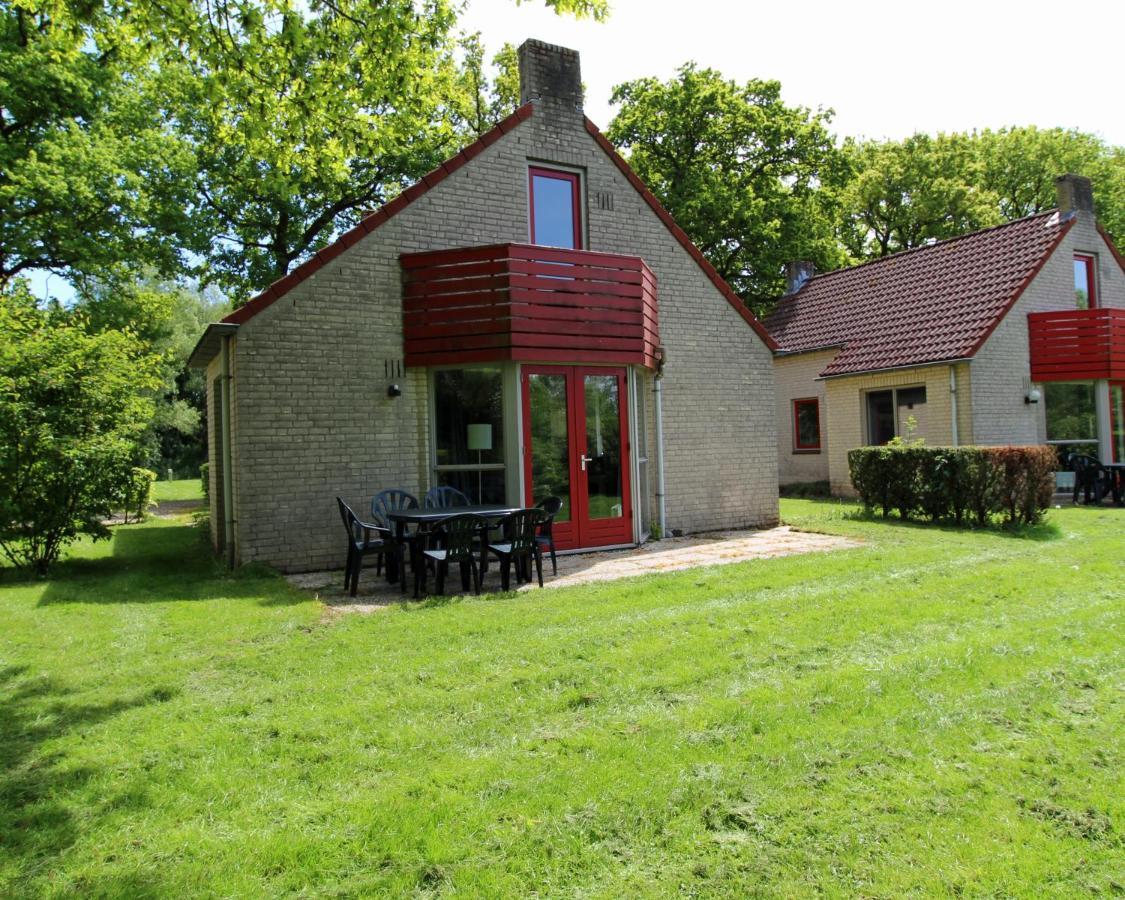 Vakantiepark 't Broeckhuys Hotell Ewijk Exteriör bild