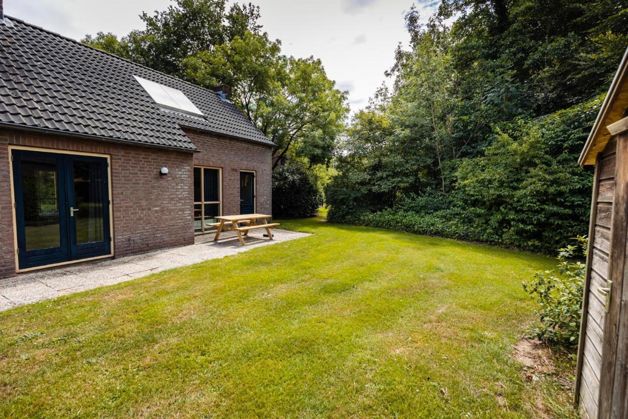 Vakantiepark 't Broeckhuys Hotell Ewijk Exteriör bild