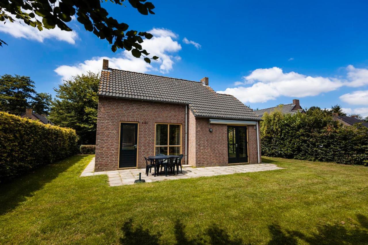 Vakantiepark 't Broeckhuys Hotell Ewijk Exteriör bild