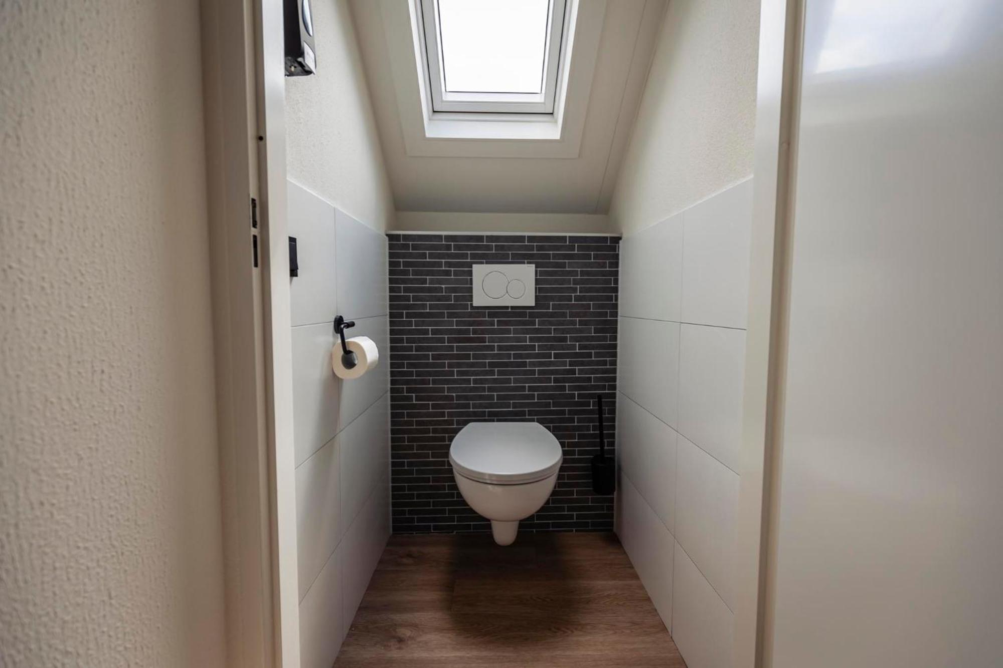 Vakantiepark 't Broeckhuys Hotell Ewijk Rum bild